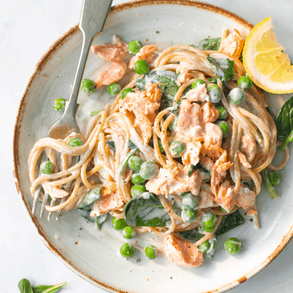 Creamy Salmon & Veggie Pasta – Serves 4